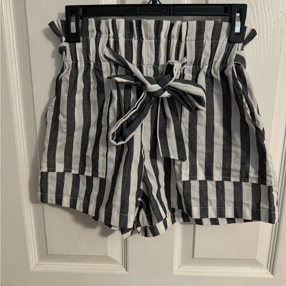 Shorts with Pockets